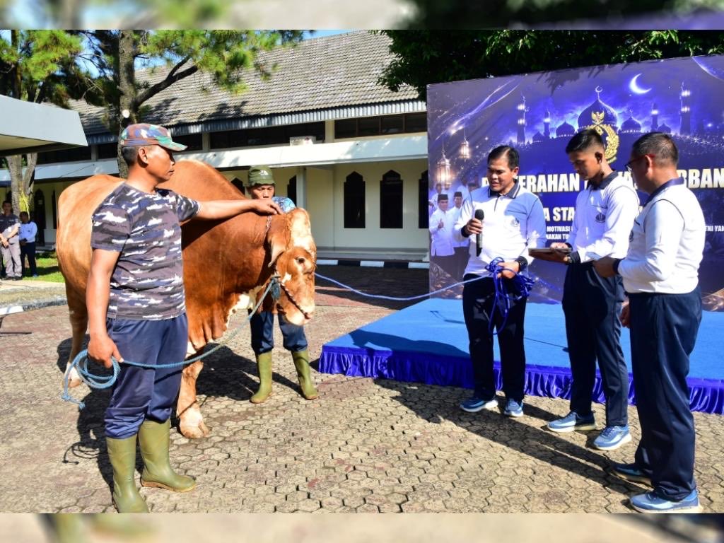 TNI Angkatan Laut tweet media
