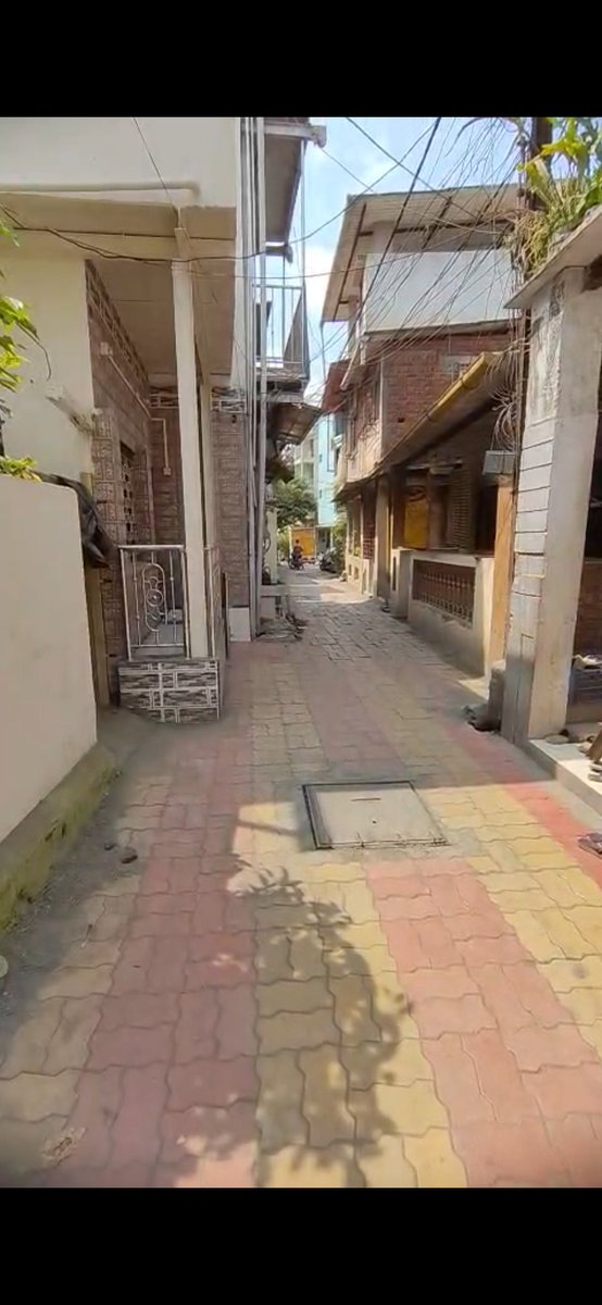 SatghareRohit's tweet photo. Naigaon Khochiwade  near Ram Mandir already had a perfectly usable cement road but why stop there? Public money apparently gets bored sitting idle. So now we have designer pavers on top of cement
Maybe next year tiles on top of pavers, and marble on top of tiles?@CMOMaharashtra https://t.co/ohB255rbCk