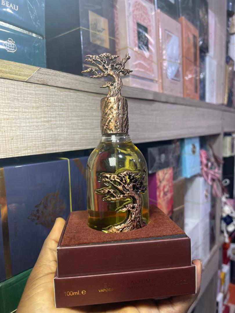 Annie | XORA Co. (Perfumes • Fashion Items) tweet media