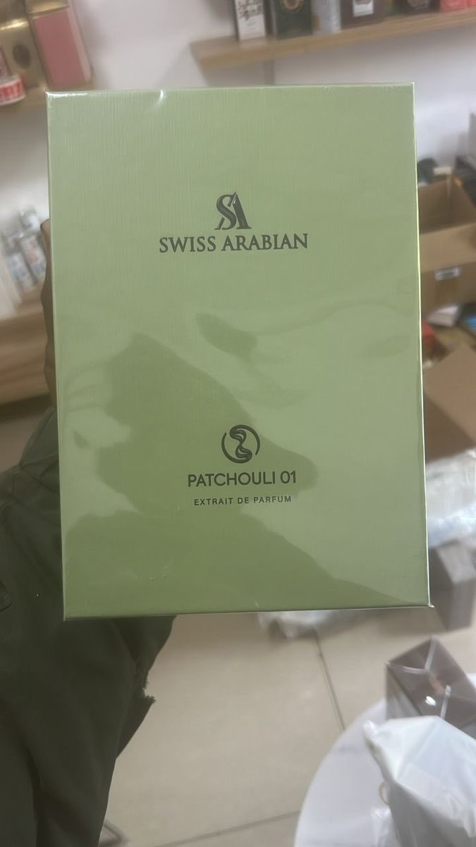 Perfumebase tweet media