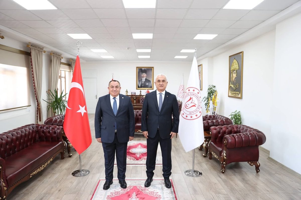 İRFAN SÜNE tweet media