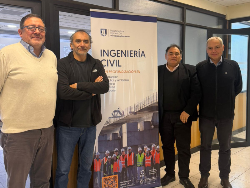 fiudec's tweet photo. Desde 2014, un grupo de ingenieros civiles de la @udeconcepcion, generación del 86, se reúne cada año en distintos lugares de Chile, manteniendo una amistad nacida en las aulas y marcada por la exigencia, la formación y el ejercicio profesional.

https://t.co/aesnoZHVPY https://t.co/tPqGhyltac