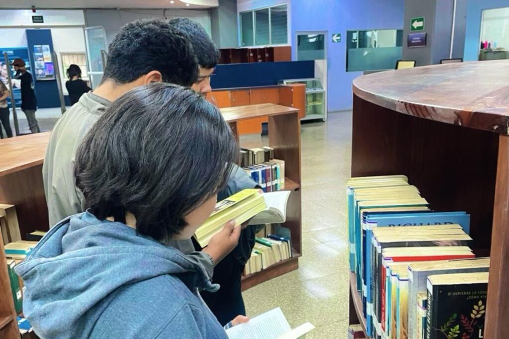 Agencia Universitaria de Noticias tweet media
