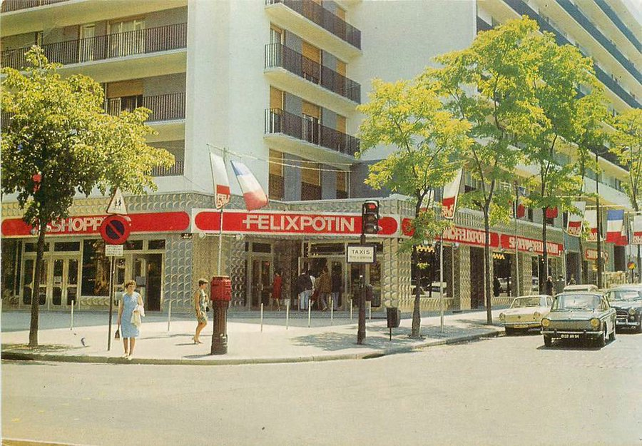 Generations7080's tweet photo. « 𝐅𝐞́𝐥𝐢𝐱 𝐏𝐨𝐭𝐢𝐧, 𝐨𝐧 𝐲 𝐫𝐞𝐯𝐢𝐞𝐧𝐭 ! »

 Disparue en 1995, qui se souvient de l'enseigne Félix Potin ? https://t.co/VEZW9NG2Ak