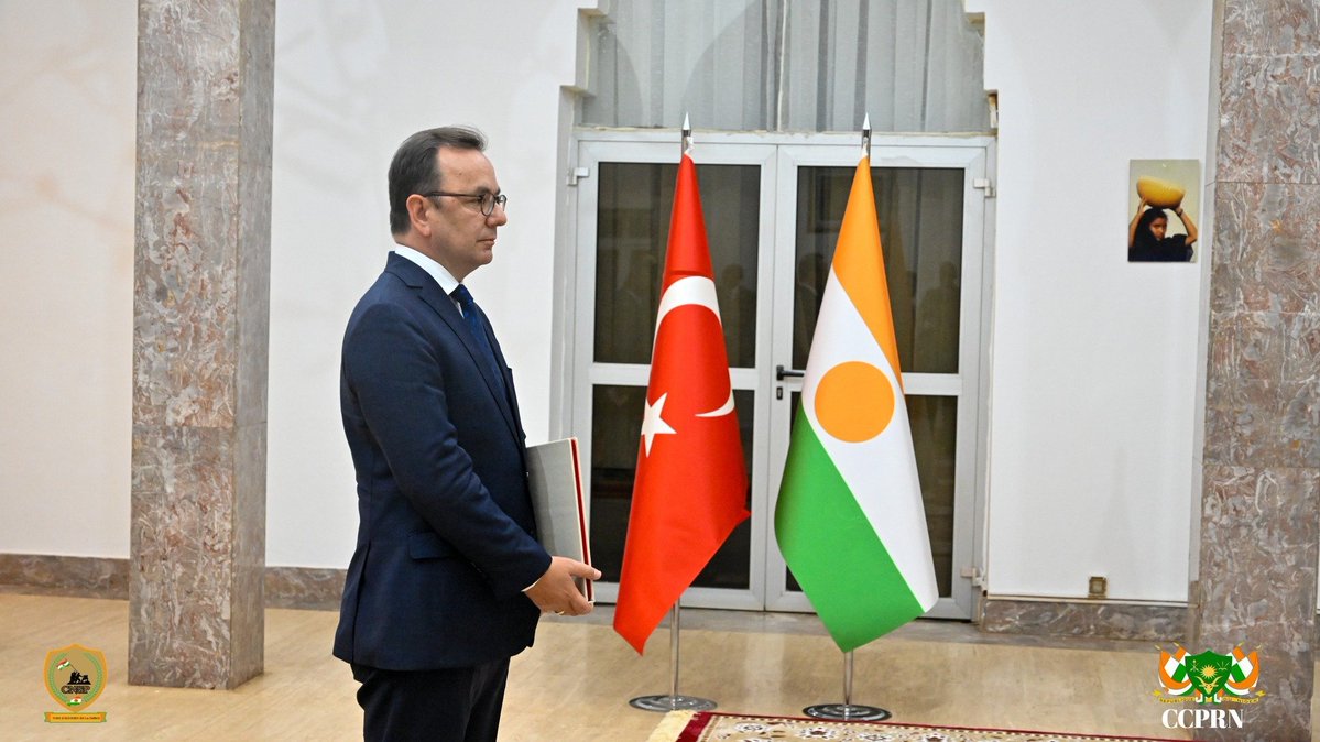 Niger Fr tweet media