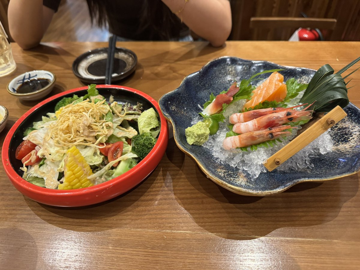 小趴菜よわよわ tweet media