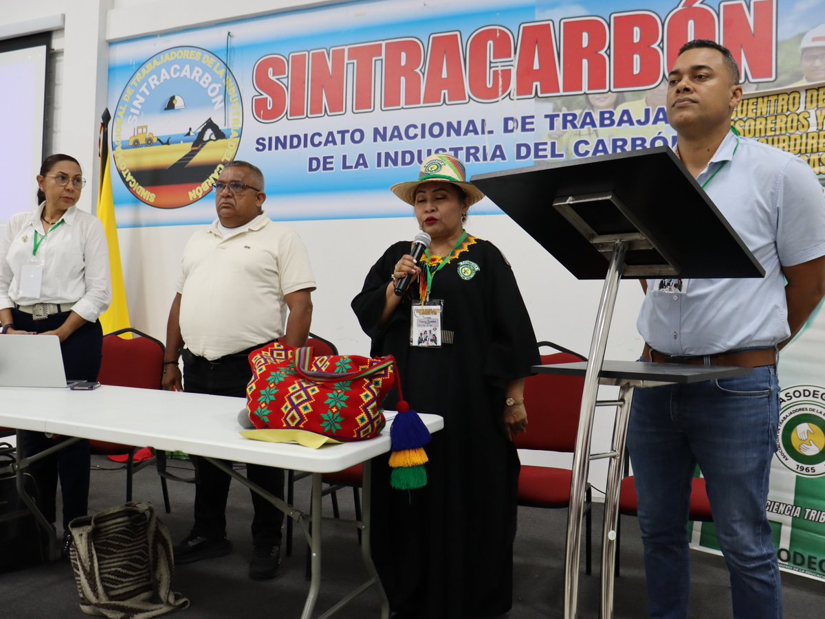 AsodeguaG's tweet photo. 📍Hoy, 26 de mayo, desde el distrito de Riohacha, se desarrolla con gran compromiso y participación el III Encuentro de Presidentes, Tesoreros, Fiscales y Secretarios Generales de las Subdirectivas y el CASR. https://t.co/SxXrS4hT6R