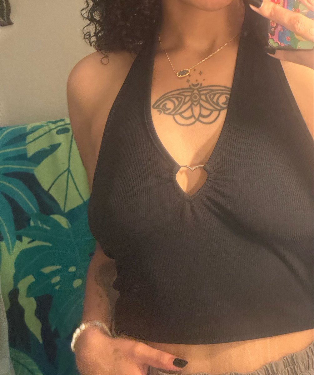 burnherbaby's tweet photo. yall know i’m deleting that shit within the next two hours btw BAHAHAH https://t.co/IJpjOfWp5b