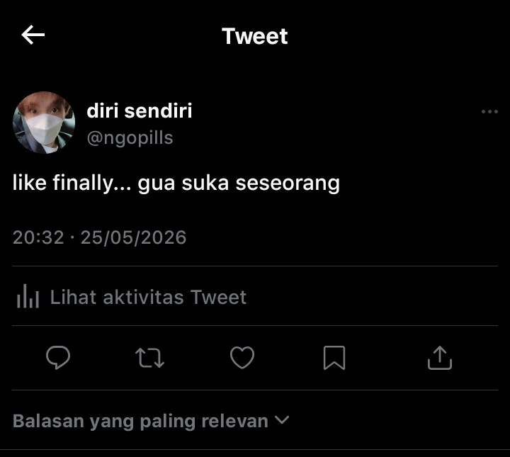 Grey tweet media