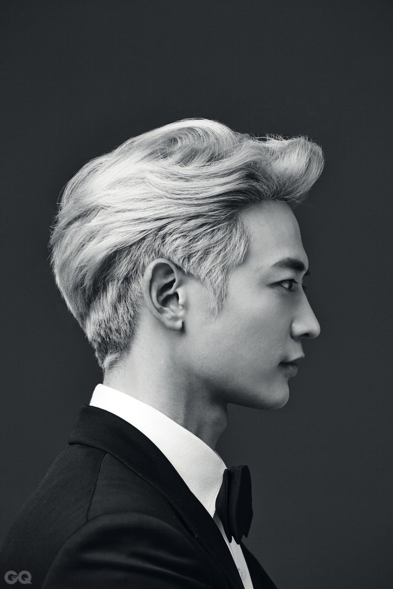 isSHINeeback? tweet media