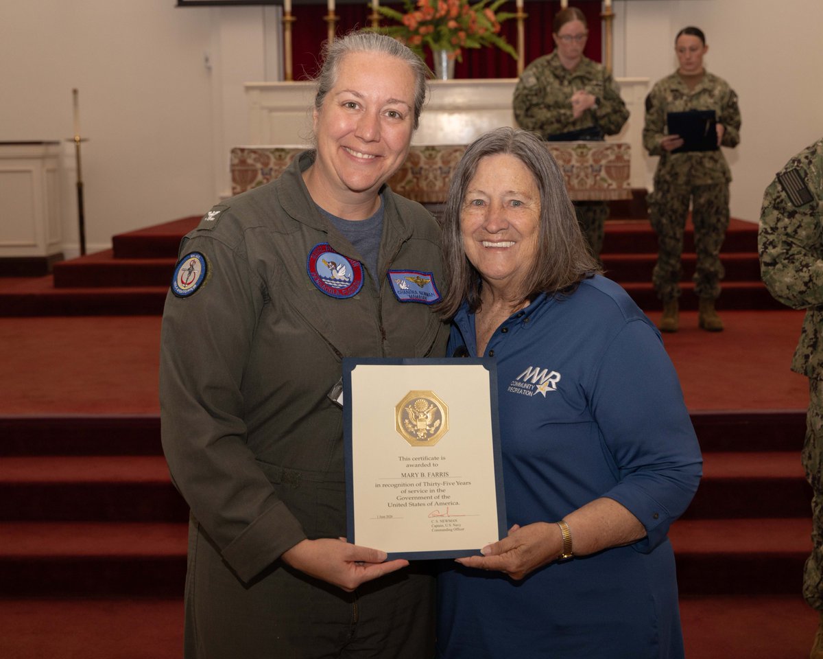 NASPCOLA's tweet photo. Congratulations to Naval Air Station (NAS) Pensacola civilian service employees who made milestone time-in-service achievements!!!

Mary Farris - 35 years of government service.
Kathlene Anderson - 20 years of government service.

#CNRSE #CNIC #NASP https://t.co/OHR8hkJwWH