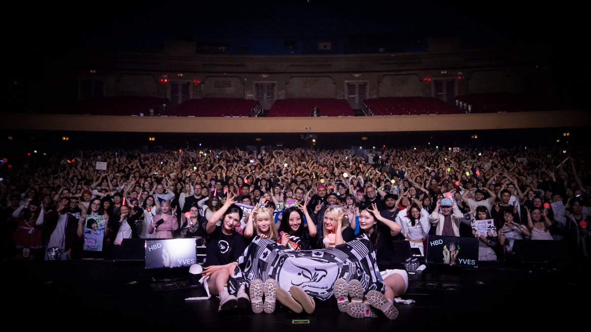 Yves___official's tweet photo. [🍒] 2026 YVES THE AMERICAS TOUR with Chicago Engdus🇺🇸

#Yves https://t.co/hASVi4KxHz