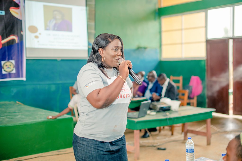 elizabethan_ng's tweet photo. An informed mind is a protected mind.
Powerful moments from the Missing Curriculum session facilitated by Dr. (Mrs) Kemi Akintoyese, Clinical Psychologist.
#MentalHealthAwareness #MissingCurriculum
#Communityimpact
#emotionalintelligence https://t.co/2Aw3A69qs0