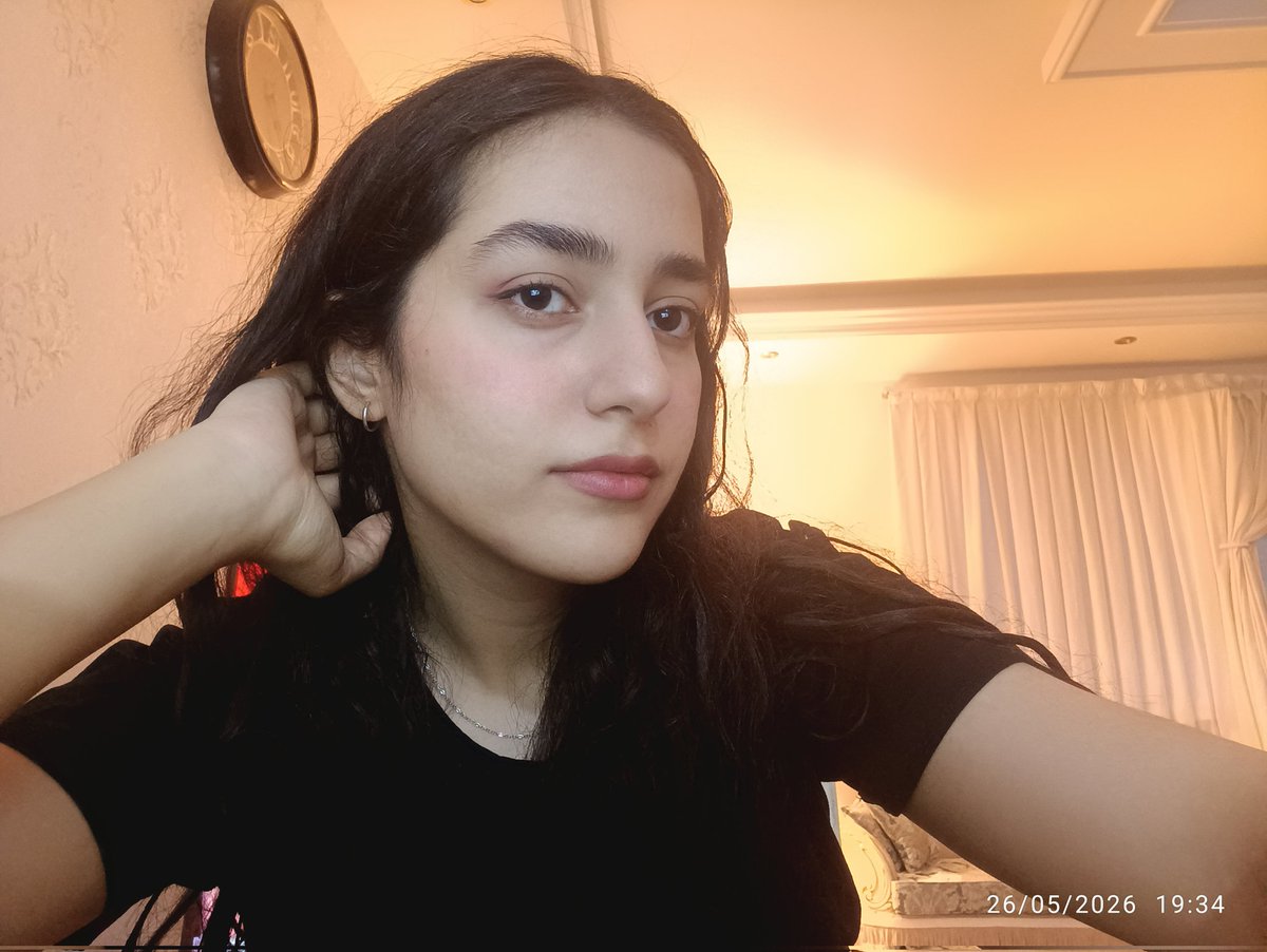 اَبر سفید tweet media