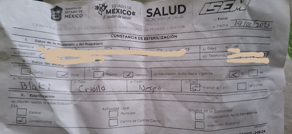 MetricaDig's tweet photo. 🐶 Aseguran que no hubo una valoración adecuada previa a la cirugía ni información suficiente sobre los riesgos o cuidados posteriores. "Solo dijeron que nos la lleváramos dormida y que despertaría en casa", denunciaron.

Lee aquí la nota completa 
🔗 https://t.co/vk7ed73O1e https://t.co/XJtmTp9YZD