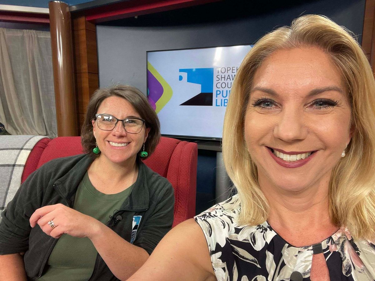 TopekaLibrary's tweet photo. Express yourself and get to know each other at our Summer Vacation Story Slam, Wed, May 27, 7-8pm. Katie Keckeisen visited @melissa_brunner to share the details. Come listen or sign up to to share your story (5 minutes or less) on our events calendar.
https://t.co/4HVdMpcHYk https://t.co/XNk578UmrT