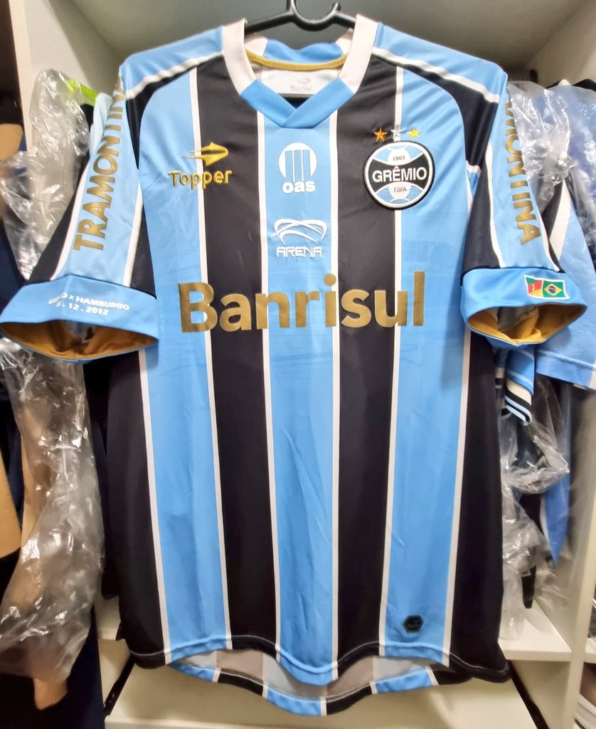 HernandezJoao's tweet photo. Camisa inauguração da Arena, tamanho EG, mas serve bem em um GG. ZERADA. 700 reais. https://t.co/daYxqrg8hf