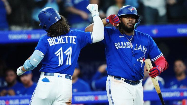 CoachTheWinner's tweet photo. Tuesday ⚾️

Rays ML (-108)
Braves ML (-104)
Blue Jays -1.5 (+163)
Reds -1.5 (+144)

Let’s have ourselves a day 💙 https://t.co/OxGnc0OPTX