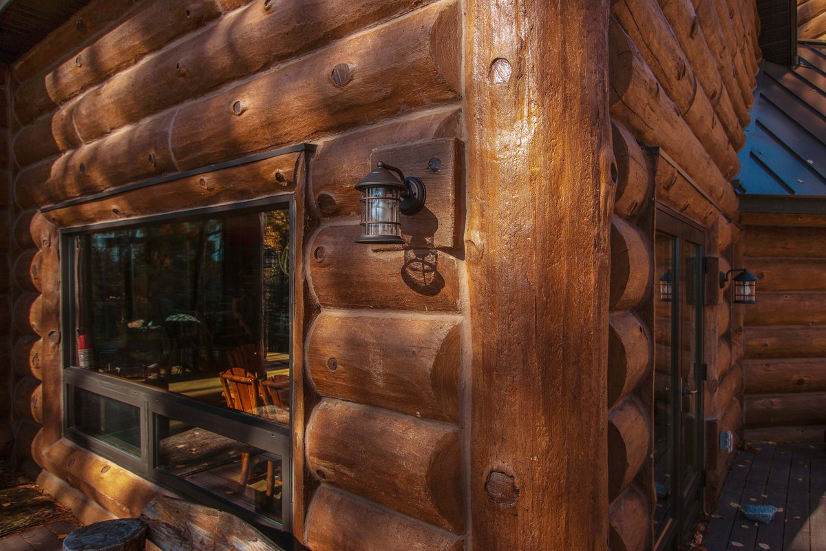 NextGenLogs's tweet photo. Founded in 2000, we are a family-owned business dedicated to providing innovative, cost-effective, and maintenance-free siding solutions for log homes across the United States and Canada. https://t.co/qrXAbTTPYT https://t.co/tpYKL2A9el