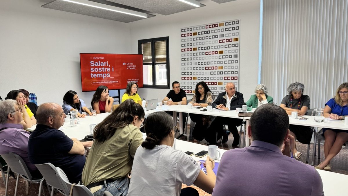 ccoopv's tweet photo. Ni sindicatos ni movimientos sociales pueden frenar la deriva reaccionaria en solitario. Toca tejer alianzas estratégicas y generar comunidad frente a un neofascismo que busca aislar al individuo e instalar la guerra del "último contra el penúltimo".
#Jornada26M #Respuestas https://t.co/eEsU3BA6X2