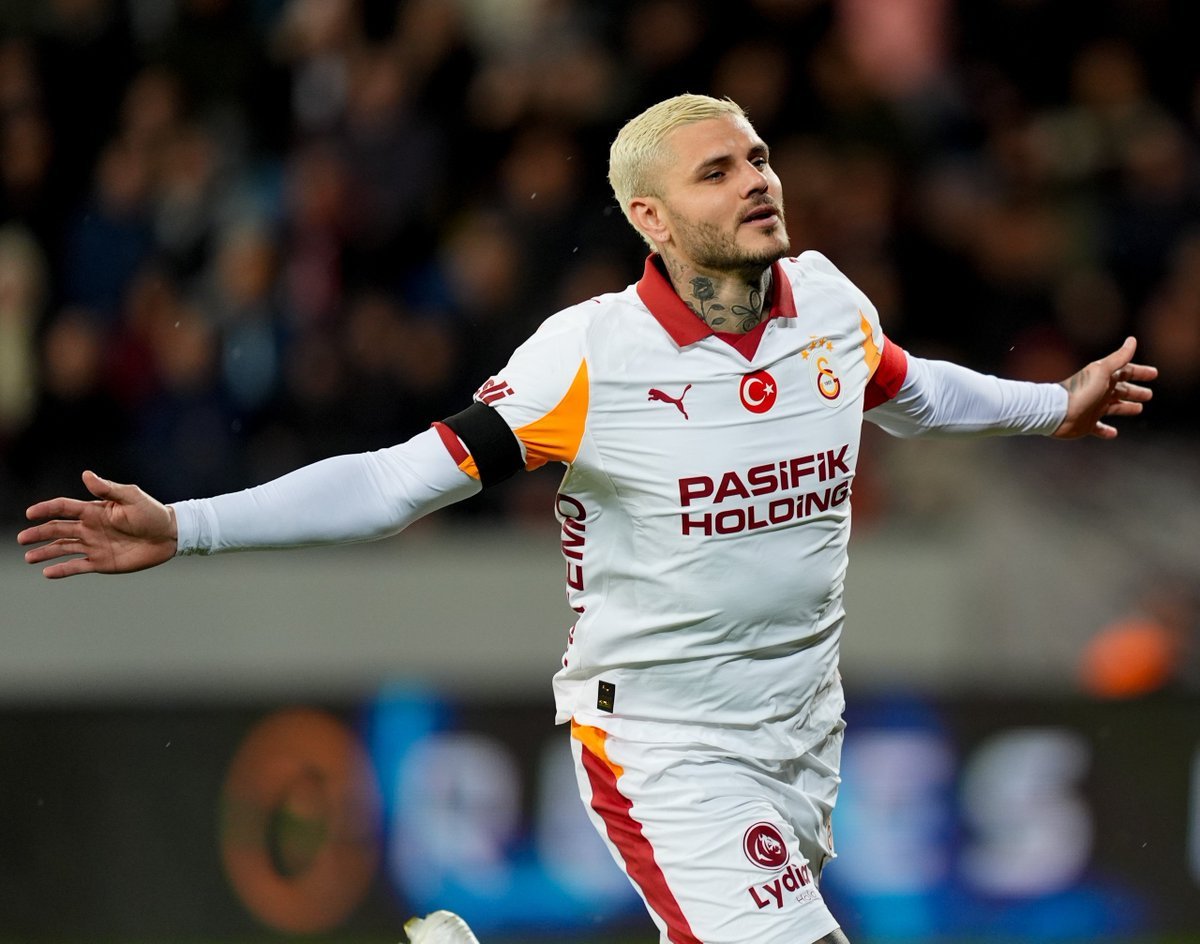 Peşindeyiz Galatasaray! tweet media