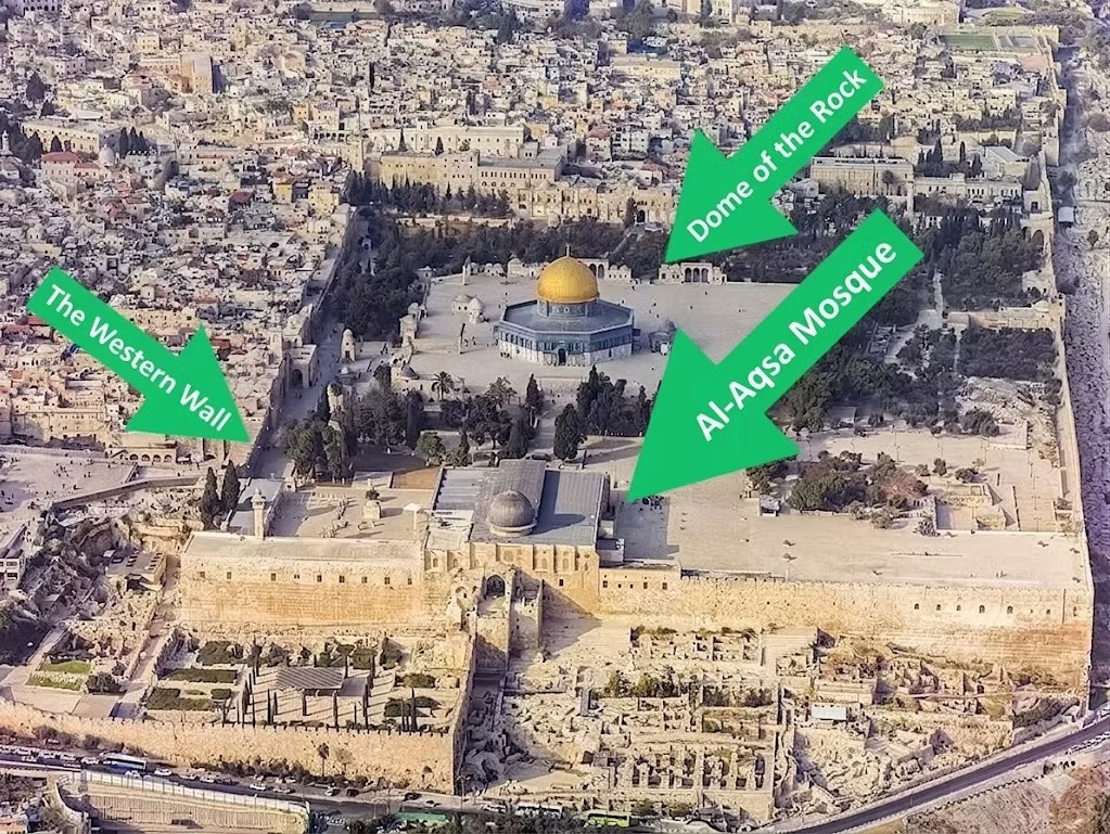NirTopper's tweet photo. "The Law of Conservation of Sanctity"
3 min read: https://t.co/A3gsKXfGGT
And also on my Blog: https://t.co/zIGfhvTYYn

#nir_topper #tourguide #history #society #culture #israel #travel #tourism #archaeology #Levant #MiddleEast https://t.co/bOTUaIlIGq