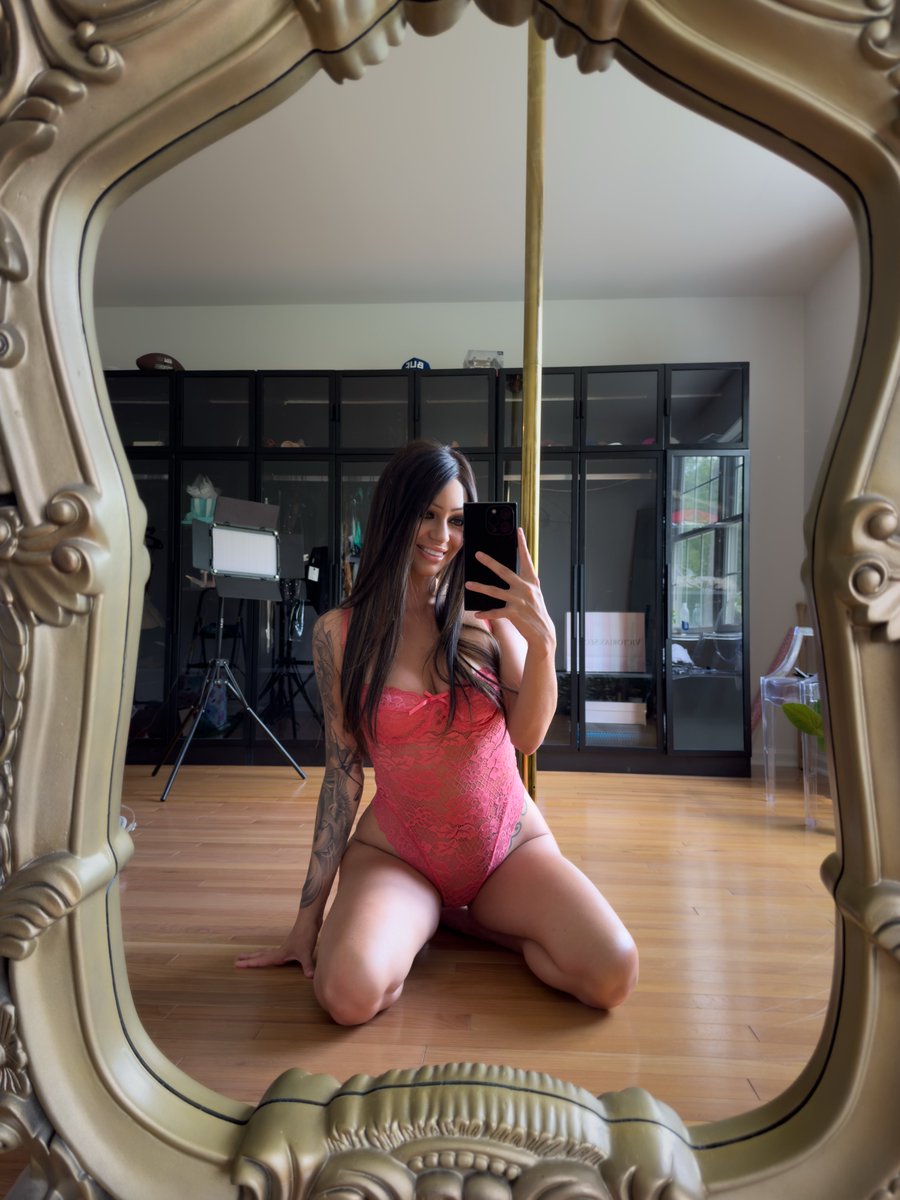 Casey Mae tweet media