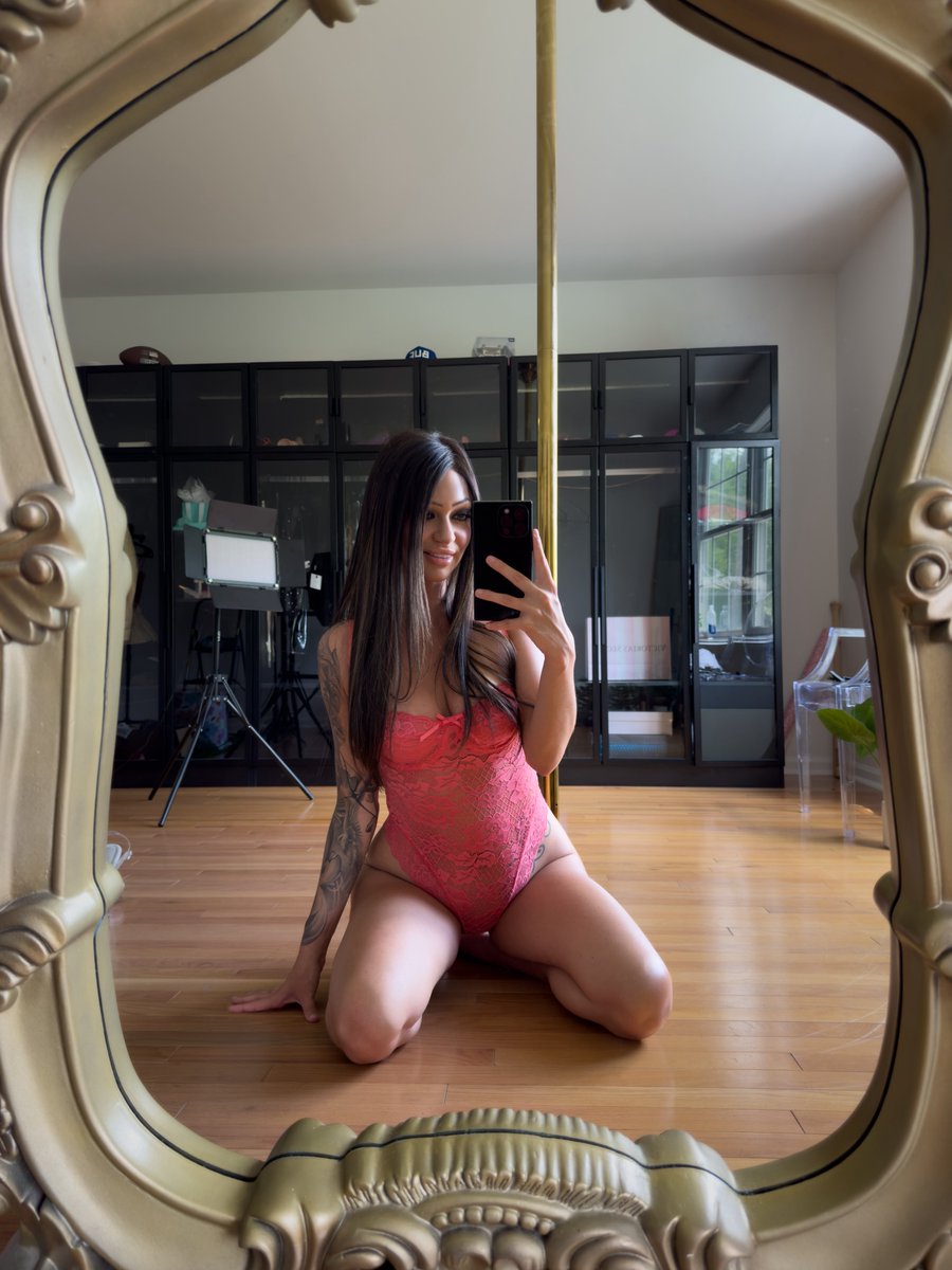 Casey Mae tweet media