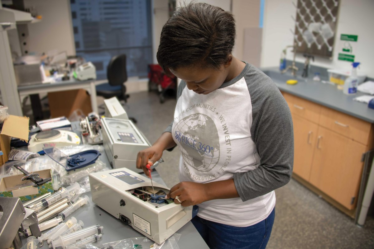 rice360glht's tweet photo. ✨ WE ARE HIRING! ✨

Rice360 is seeking a Research Engineer to help us develop affordable technologies for the communities that need them most.

Are you ready to innovate for impact? View the full job description and apply through the link here: https://t.co/Xfgc8vc8t4 https://t.co/4dVnLu3j6I