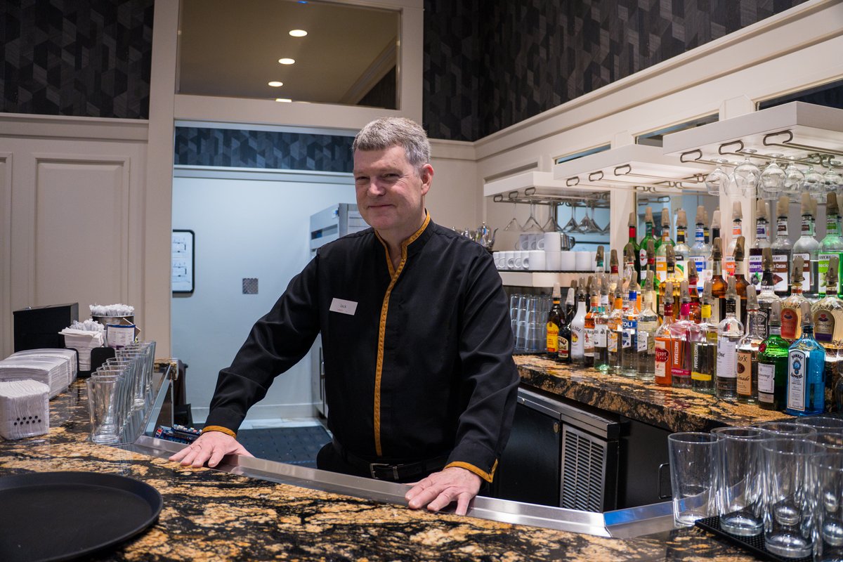 AmeristarSC's tweet photo. We're showing some appreciation for two Star Club team members: Amy and Jack! Both of them have been receiving amazing guest feedback, and we wanted to celebrate their great work. ⭐👏 

Send a congrats or thank you to them in the comments below! 💬 https://t.co/HKmuYQHH8O
