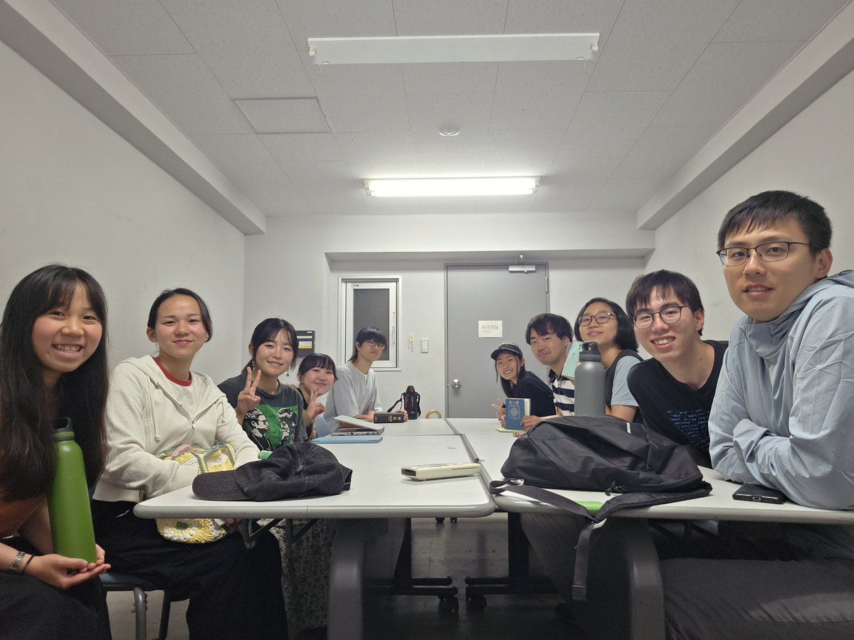 KU_KGK's tweet photo. 【ザア会活動報告】 5/21はヨナ書3:1-4:11から聖研を行いました！ヨナの行動と神様の返答から、人の正義感と憐れみ深い神様の正義との違いについて議論しました！✨️🐳 #キリスト教 #聖書 #kgk #京都大学 #kgk学内の日常 https://t.co/x90MptC6He