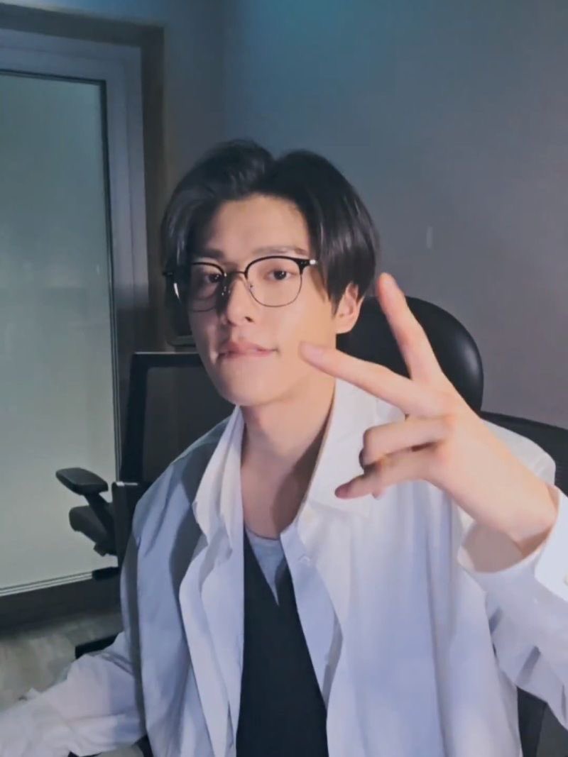 m⁷🧸ྀི tweet media