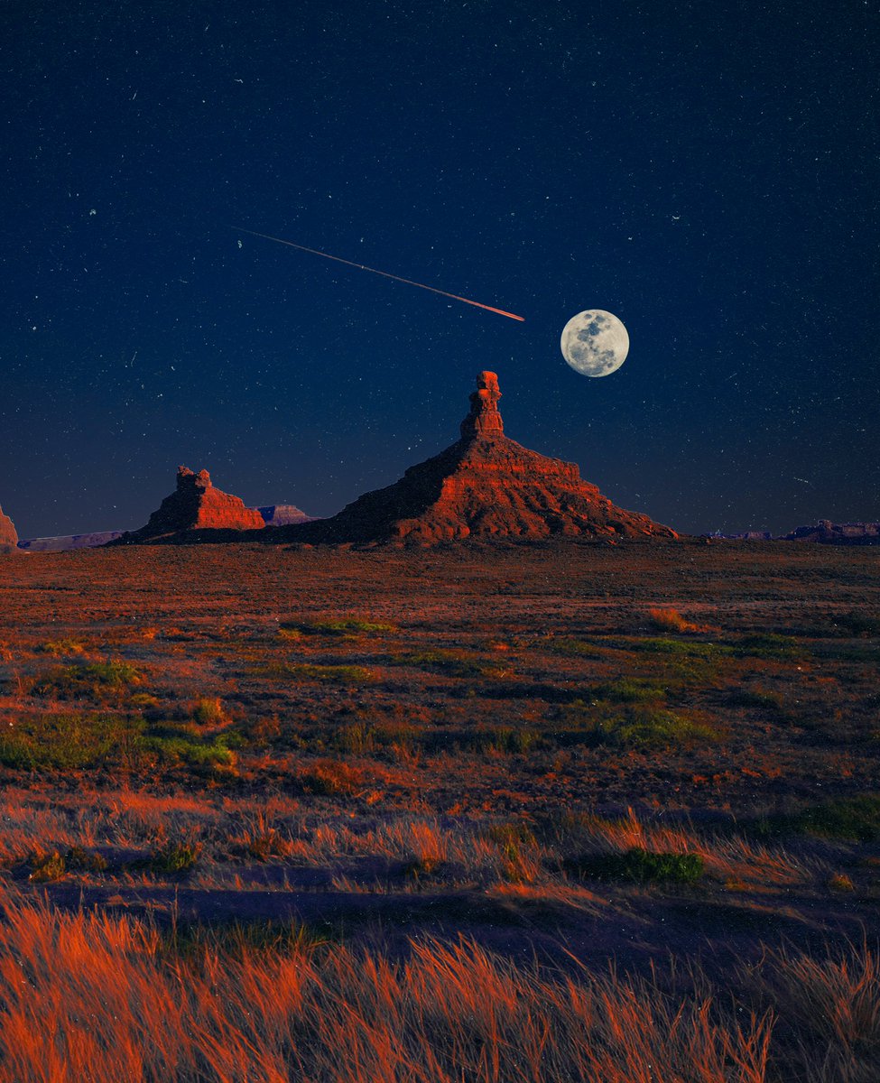 POSTWOOK's tweet photo. this is how i see the desert: https://t.co/P5unvJ9L2B