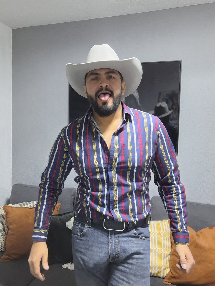 Potrochavez tweet media