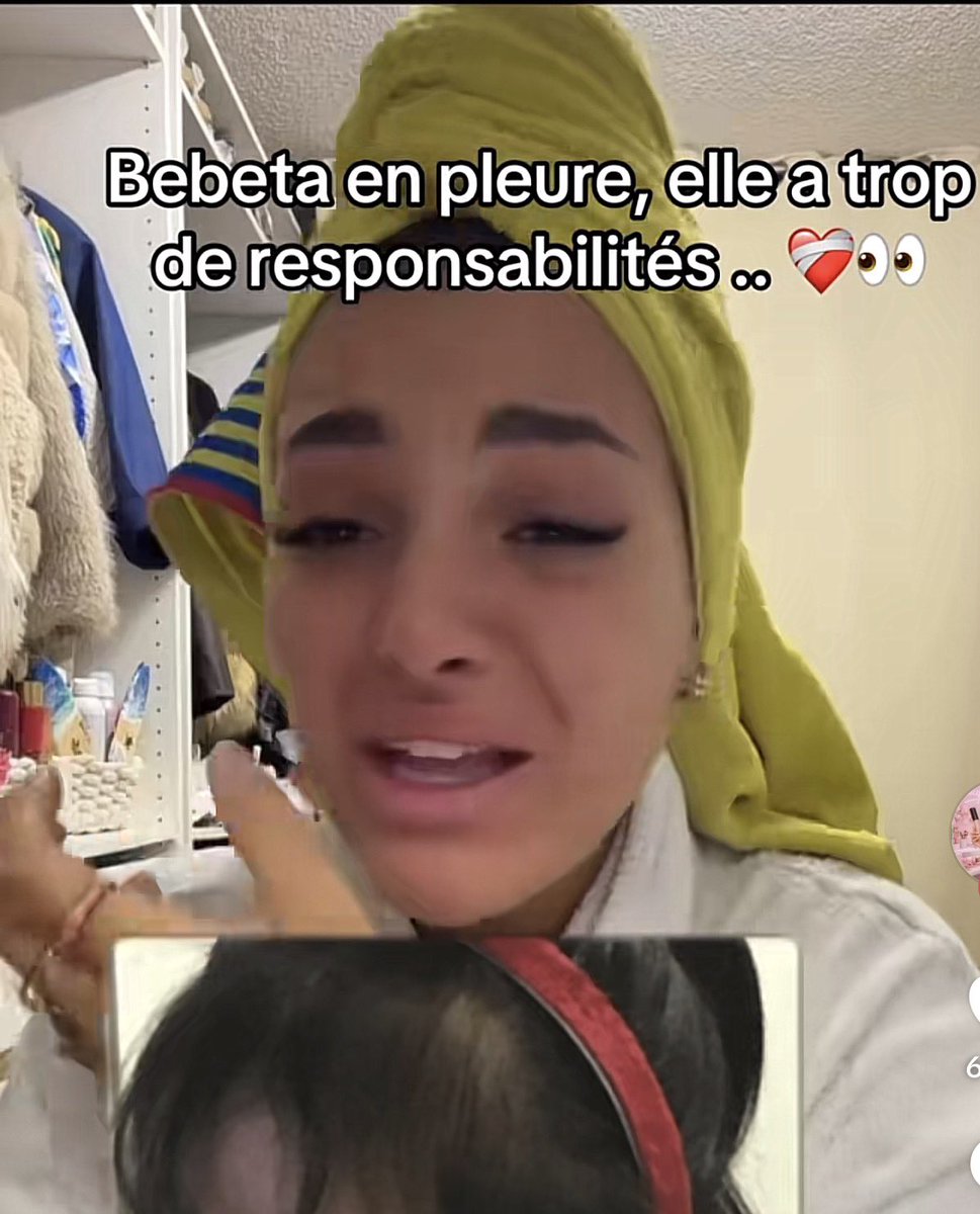 nessjdene's tweet photo. #bebeta qui fait un burn out, elle est h24 entrain de voyager entre beach club, resto, et shopping je comprend qu’elle en peut plus la pauvre 🥺🥺 https://t.co/ZPVKjD2On3