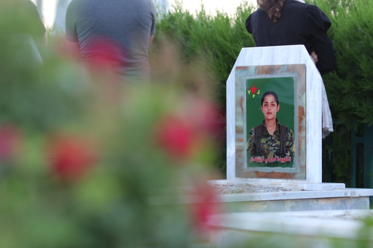 YPJ ROJAVA tweet media