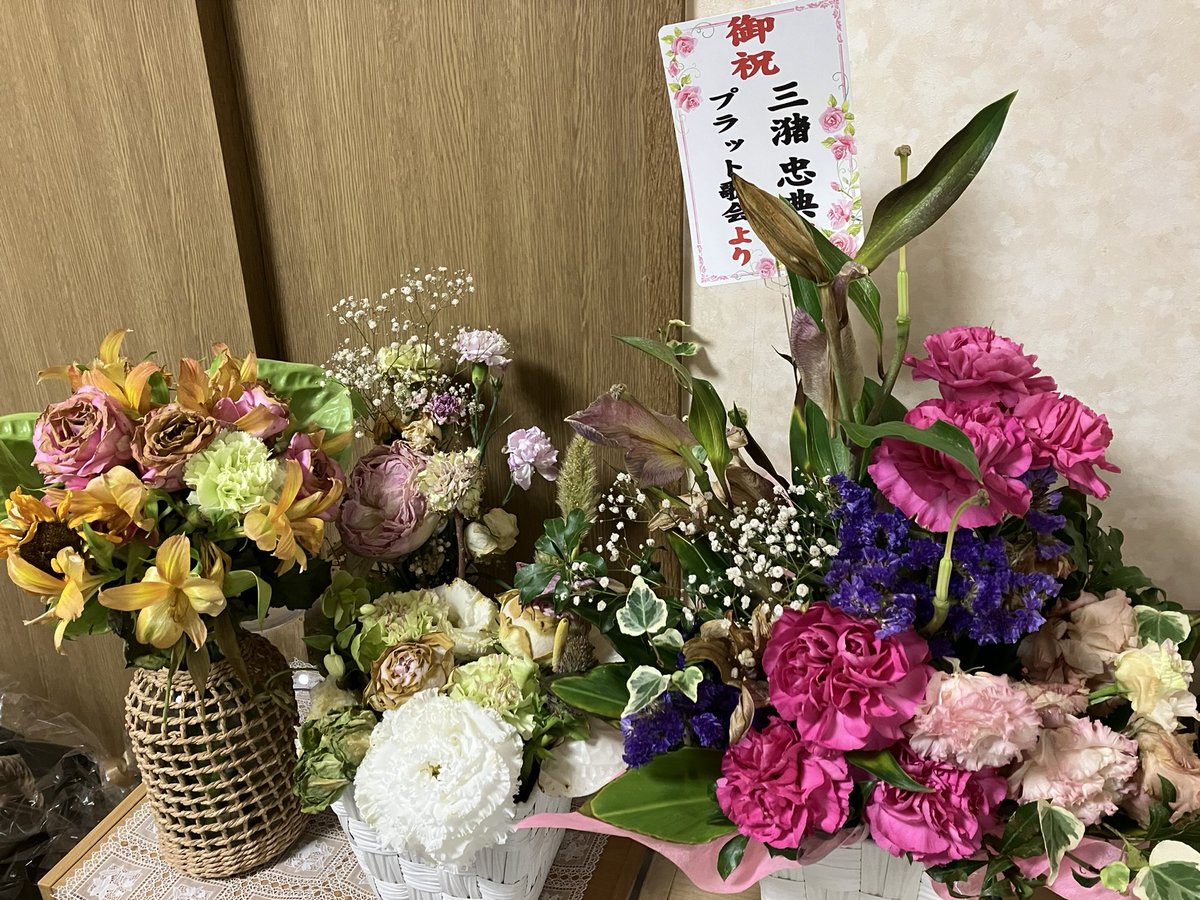 tatanon's tweet photo. おはようございます。オリエンタルリリーは咲き終わりましたが、まだ綺麗に咲いている花もあります。 https://t.co/ZDqN5y2L5C