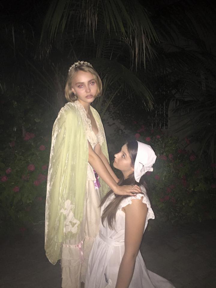 Lily-Rose Depp Club tweet media