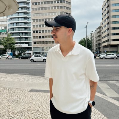 Dannii tweet media