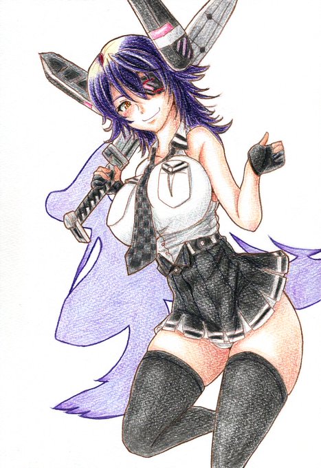 #海軍記念日 #過去絵 まーもるもせーむるもくーろがーねのー うーかぶるしーろぞたーのみーなる～ ←…んで、なんで天さん? ←いやさ、艦娘を艦娘としてまっとうに描いたのってほとんどなくてさあ