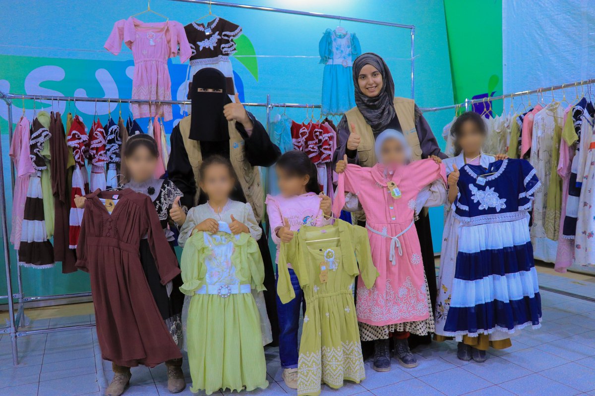 HumanAccessOrg's tweet photo. في ليلة العيد…
هناك أطفال ينامون الليلة بفرحة أكبر، لأن كسوة العيد وصلت إليهم قبل أن يطلع صباحه. ✨
1971 طفلاً وطفلة من الأيتام والأسر الأشد احتياجًا، يستقبلون العيد ببهجة جديدة، بفضل كسوة العيد التي وفرتها الوصول الإنساني بدعم شركاء العطاء.
لأننا في الوصول الإنساني نؤمن أن فرحة العيد تكتمل حين تصل إلى كل طفل. 🤍

On the eve of Eid…
there are children going to sleep tonight with greater joy, because their Eid clothes arrived before the morning of Eid. ✨

1,971 orphaned children and children from the most vulnerable families will welcome Eid with renewed happiness, thanks to the Eid clothing provided by Human Access with the support of giving partners.

Because at Human Access, we believe that the joy of Eid is only complete when it reaches every child. 🤍

#عيد_الأضحى #فرحة_العيد #الوصول_الإنساني #Eid_AlAdha #Eid_Joy #Human_Access