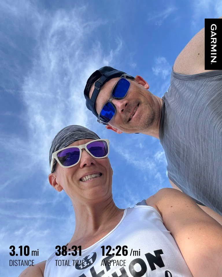 kc_run_coach's tweet photo. Feeling better today after our half on Sunday so we took it easy with some 1:1 intervals after work. Loving this weather, finally!
#running #medalchasers #tuesdayrun #afterworkmiles https://t.co/ZMnekq5FbF