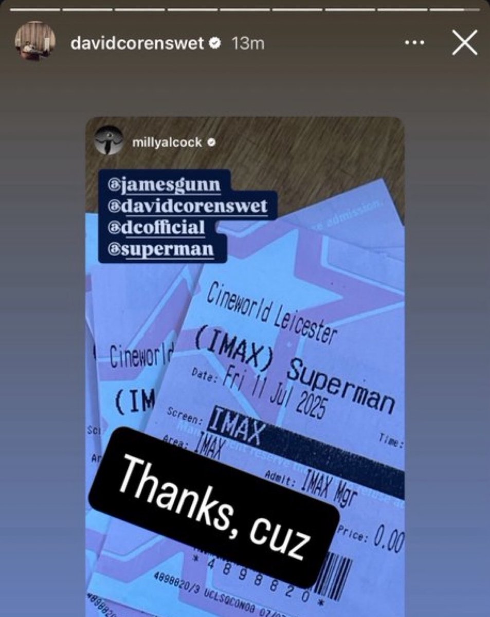 Axel🦇 tweet media