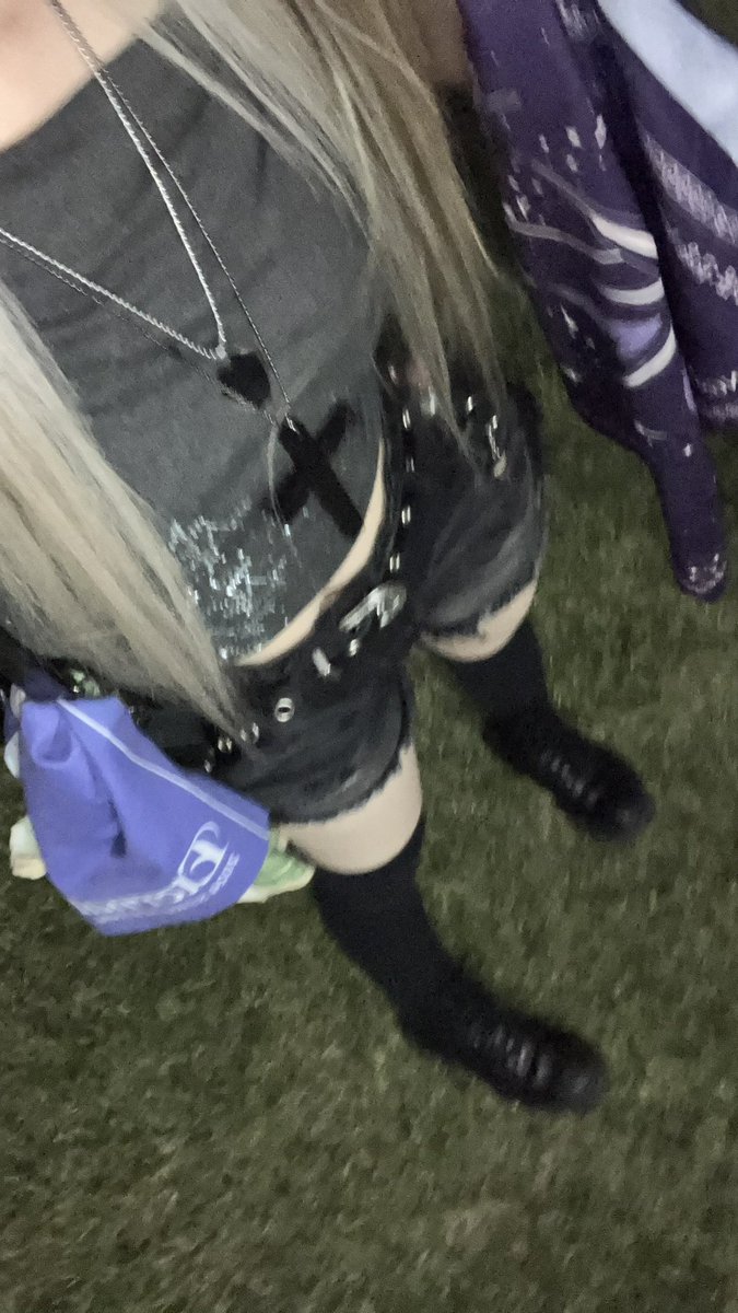 단 tweet media