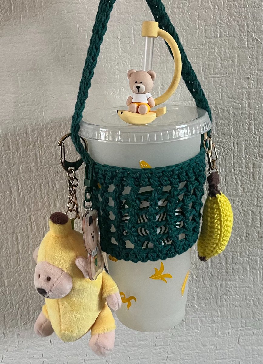 sachisetsu's tweet photo. 仕事明け寝る前に…
ちょいとスタバへ🚗³₃

🍌のリユーザブルGET🥰 https://t.co/msXvKLsxBx