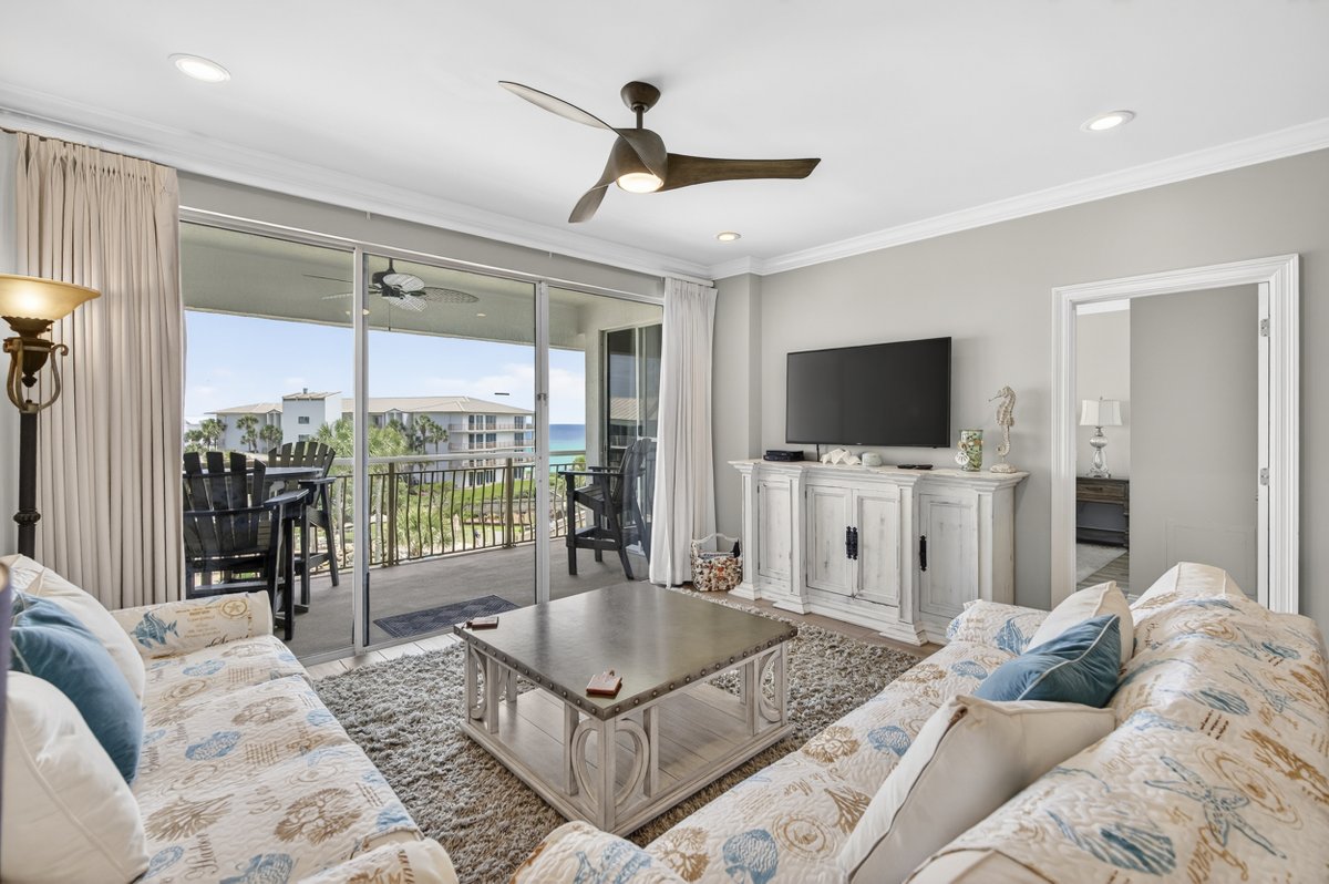 FiveStarDestin's tweet photo. ⭐⭐⭐⭐⭐ New to the Five Star Family: High Pointe Resort 3-433 🌊 https://t.co/ACCCqyU3xQ

Gulf views, private beach access, and a lagoon-style pool steps from Rosemary Beach. This 2BR condo sleeps 6 and is made for beach days on 30A.

📍 Seacrest Beach

#30A #BeachVacation https://t.co/u17FO1jtOl