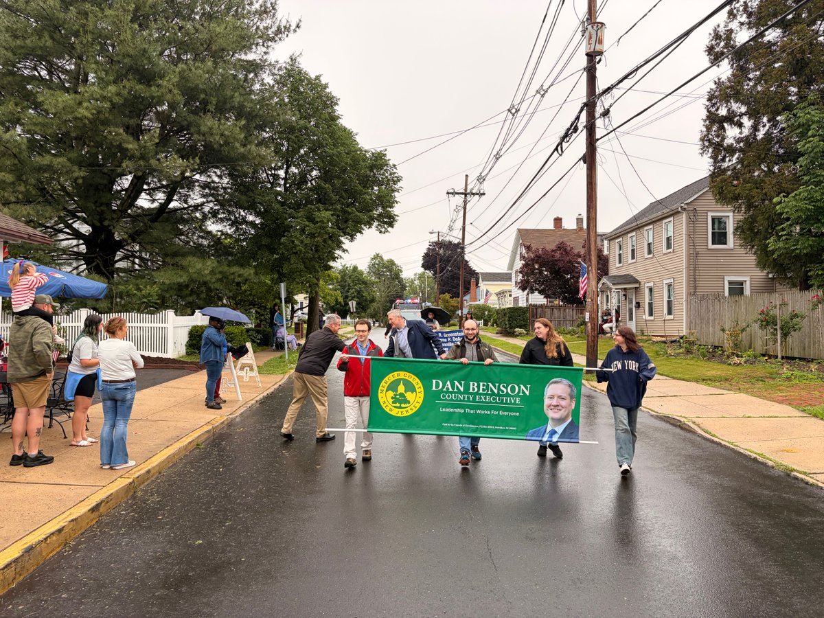 MercerPIO's tweet photo. I was proud to march in the Nottingham Memorial Day Parade and the Historic Groveville Memorial Day Parade yesterday in my hometown of Hamilton, as our community came together to honor the brave men and women who made the ultimate sacrifice in service to our nation. https://t.co/QEeZGas82U