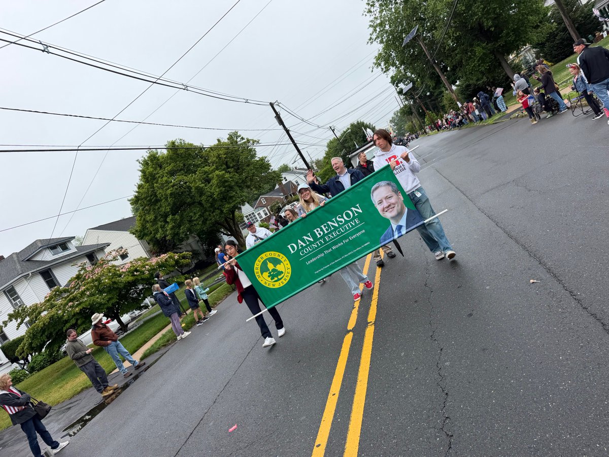 MercerPIO's tweet photo. I was proud to march in the Nottingham Memorial Day Parade and the Historic Groveville Memorial Day Parade yesterday in my hometown of Hamilton, as our community came together to honor the brave men and women who made the ultimate sacrifice in service to our nation. https://t.co/QEeZGas82U