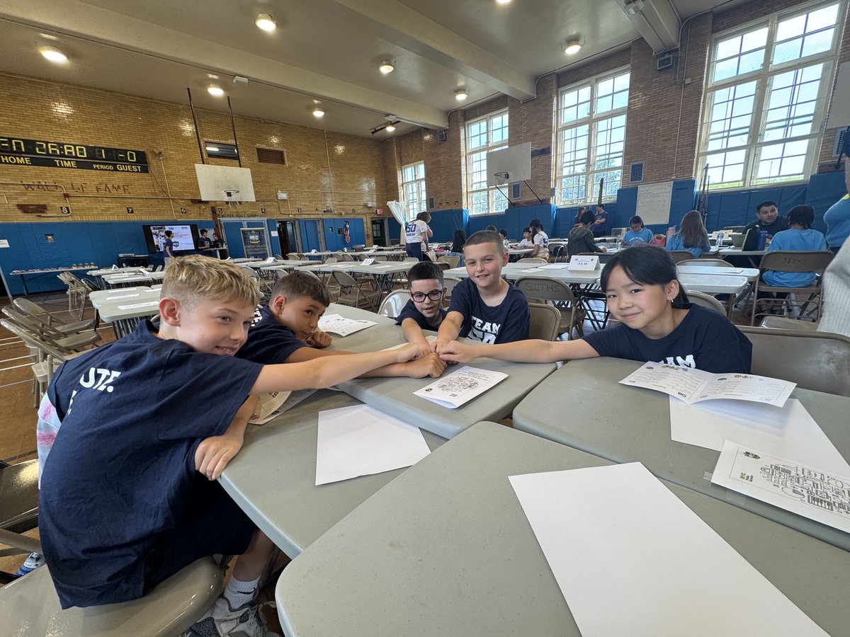 Franciii500's tweet photo. Super proud of this year’s math team, Mrs. Benitez and Mr. Vaccaro for showcasing how we S.H.I.N.E at today’s @CSD31SI Math tournament! #PS55ShiningWithPride Congratulations to @ps50si for the Win! https://t.co/bw19ZSktzj