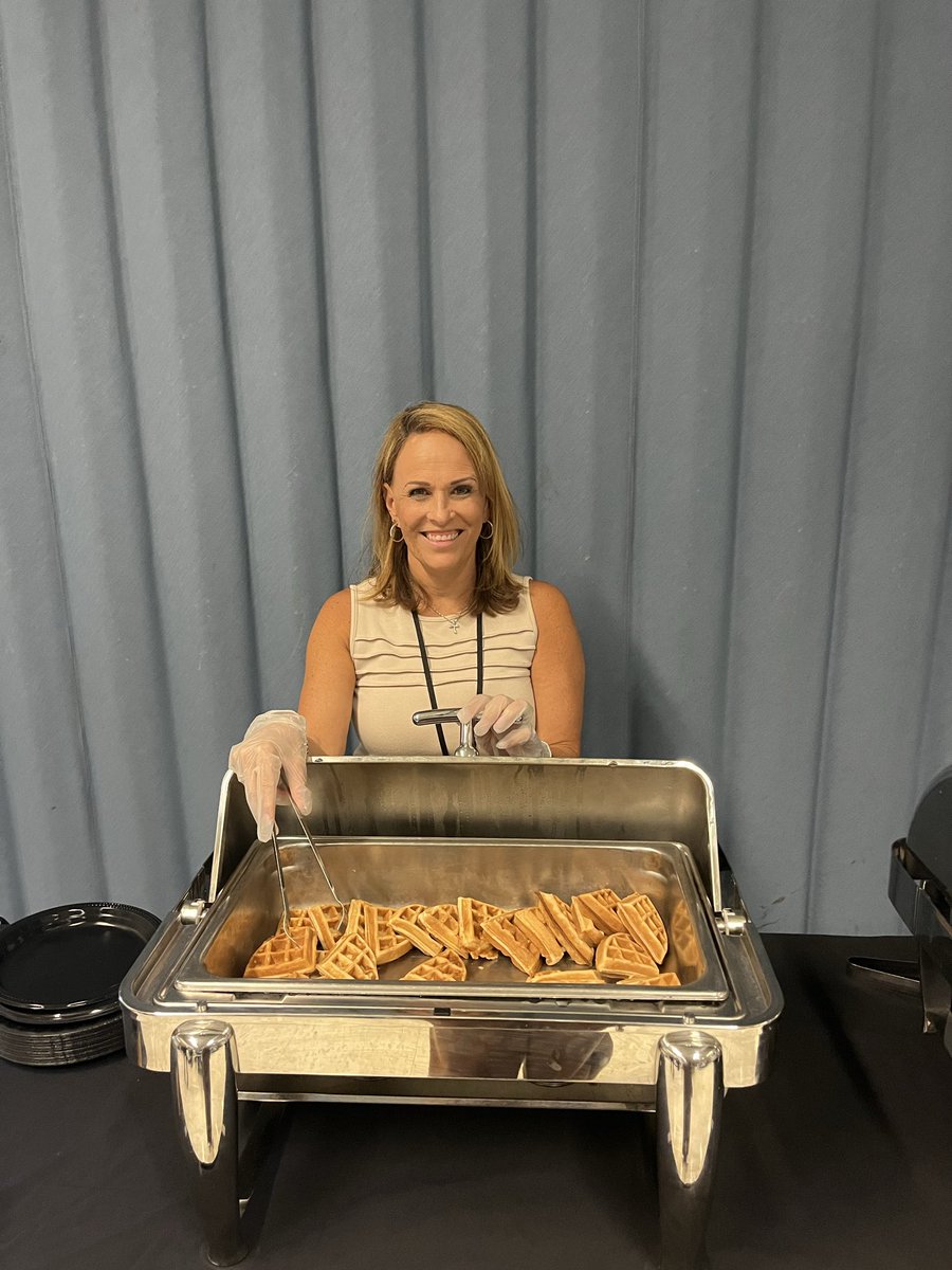 crosscreekbcps's tweet photo. Congratulations to our Outstanding Senior Class on their accomplishments. Appreciation is extended to Atlantic Technical College (ATC) for delivering an exceptional breakfast dining experience.
#ChooseTheBestChooseBCPS
#bcpsnorthregion
#atlantictechcollege https://t.co/FxOXYQ6M74